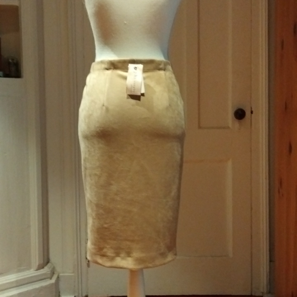 Philosophy Faux Leather (Suede) Pull On Pencil Skirt - Picture 6 of 9